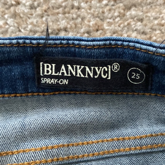 Blank NYC Denim - Picture 2 of 4